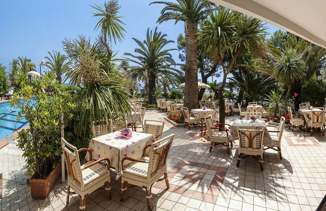 Hotel Corallo-1